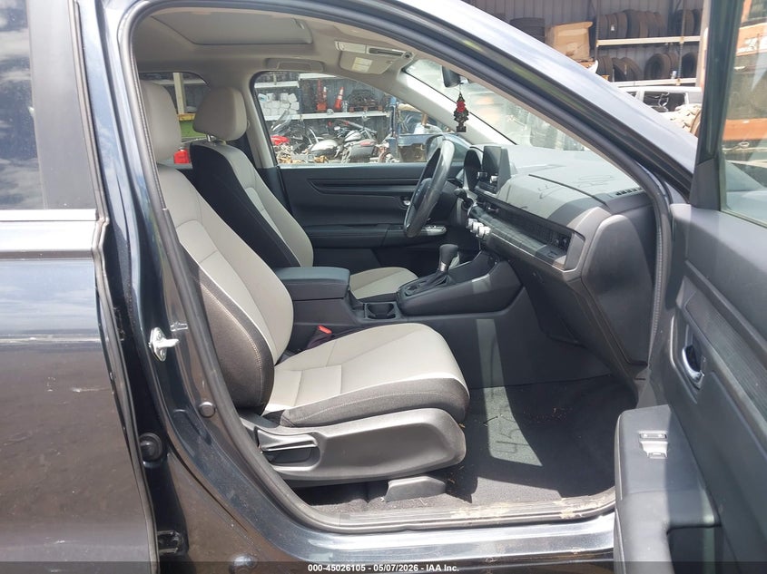 2024 Honda Cr-v VIN 2HKRS4H47RH429927 IAAI salvage auction — WATER/FLOOD, Salvage (Hawaii), sold $8,100 on 2026-07-31 (photo 5)