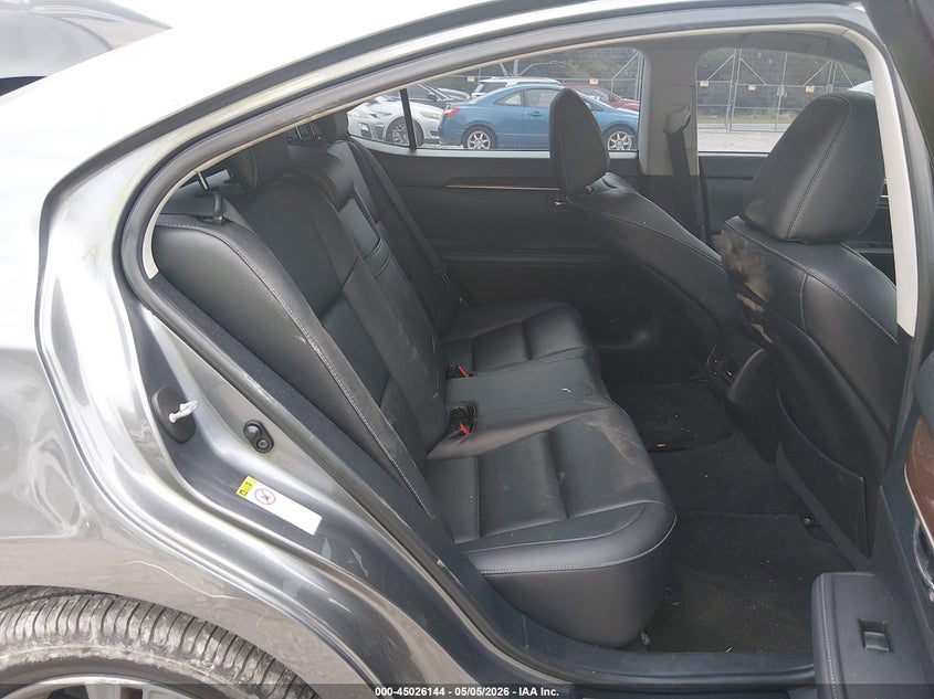 2013 Lexus ES VIN JTHBK1GG8D2009503 IAAI salvage auction — FRONT & REAR, Salvage (Alabama), sold $750 on 2026-07-29 (photo 8)