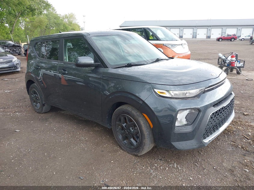 2020 Kia Soul VIN KNDJ23AU6L7734249 IAAI salvage auction — LEFT SIDE, Salvage (Indiana), sold $3,300 on 2026-07-08 (photo 1)