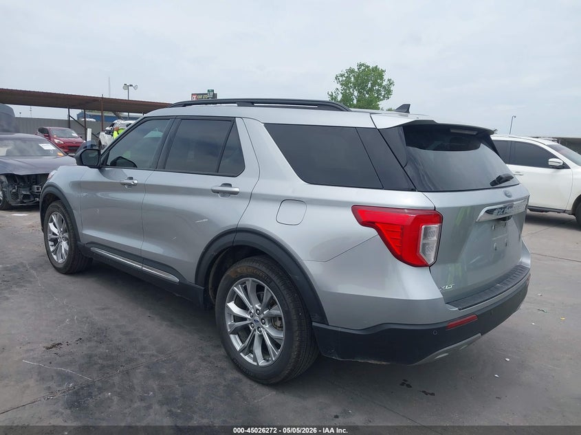 2023 Ford Explorer VIN 1FMSK7DH9PGC25218 IAAI salvage auction — HAIL, Original (Texas), sold $12,200 on 2026-07-29 (photo 3)