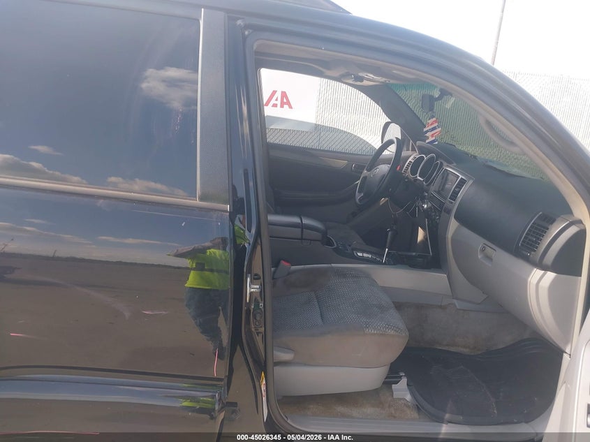 2006 Toyota 4runner VIN JTEBU14RX60085591 IAAI salvage auction — FRONT & REAR, Salvage (Texas), sold $4,575 on 2026-07-31 (photo 5)