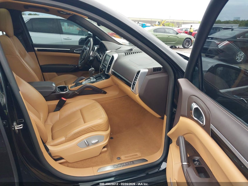 2016 Porsche Cayenne VIN WP1AA2A21GKA15634 IAAI salvage auction — HAIL, Salvage (Ohio), sold $10,300 on 2026-07-17 (photo 5)
