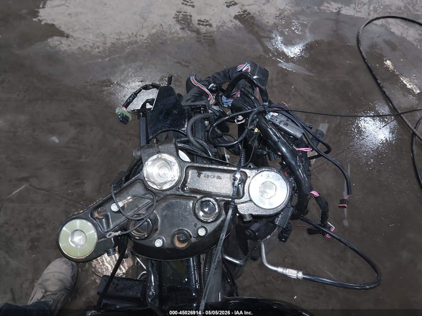 2020 Harley-davidson Road glide VIN 1HD1KTP11LB636125 IAAI salvage auction — FRONT END, Salvage (Idaho), sold $7,100 on 2026-07-10 (photo 7)