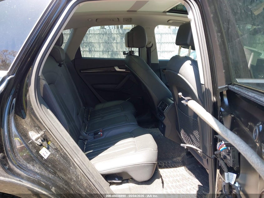 2018 Audi Q5 VIN WA1BNAFY4J2029711 IAAI salvage auction — RIGHT SIDE, Salvage (New Jersey), sold $4,800 on 2026-07-29 (photo 8)