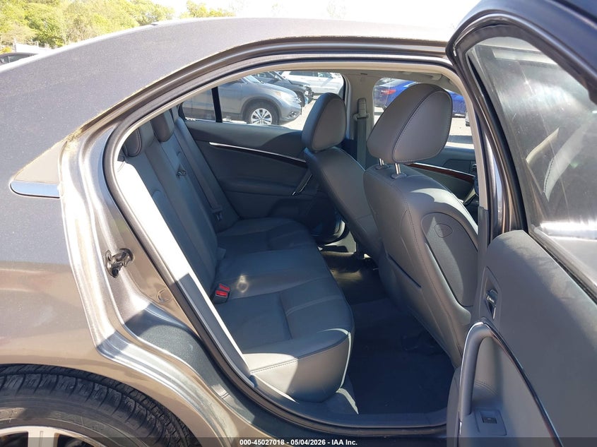 2010 Lincoln Mkz VIN 3LNHL2GC1AR753104 IAAI salvage auction — FRONT END, Salvage (New Jersey), sold $425 on 2026-07-31 (photo 8)