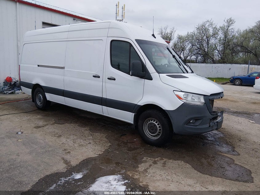 2020 Mercedes-benz Sprinter VIN W1W4ECHY5LT039611 IAAI salvage auction — FRONT END, Salvage (Ohio), sold $9,650 on 2026-07-15 (photo 1)