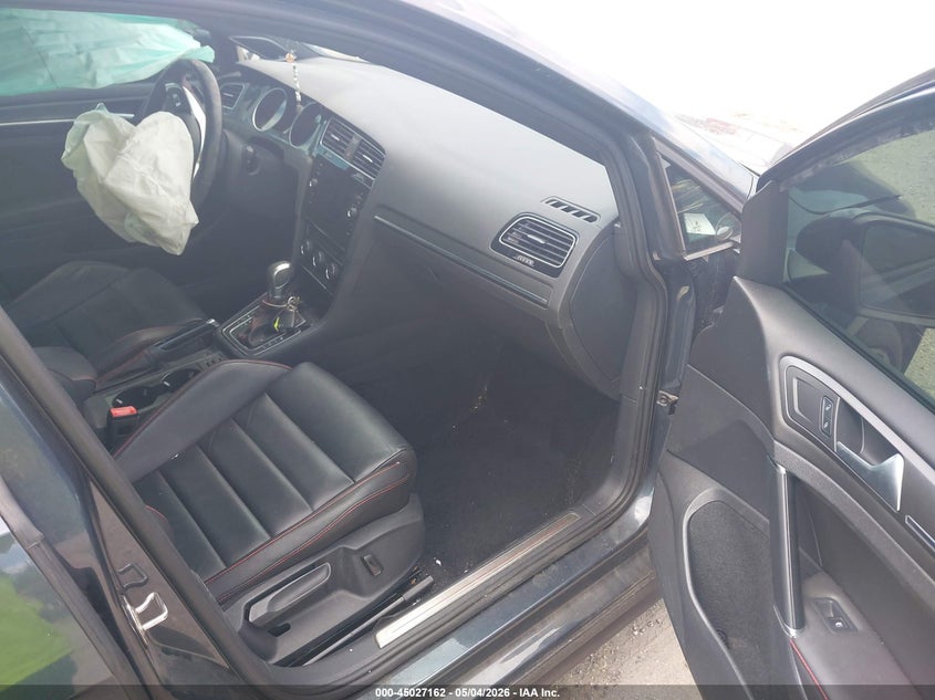 2019 Volkswagen Golf gti VIN 3VW6T7AU3KM028304 IAAI salvage auction — FRONT END, Rebuildable (Florida), sold $7,775 on 2026-09-03 (photo 5)