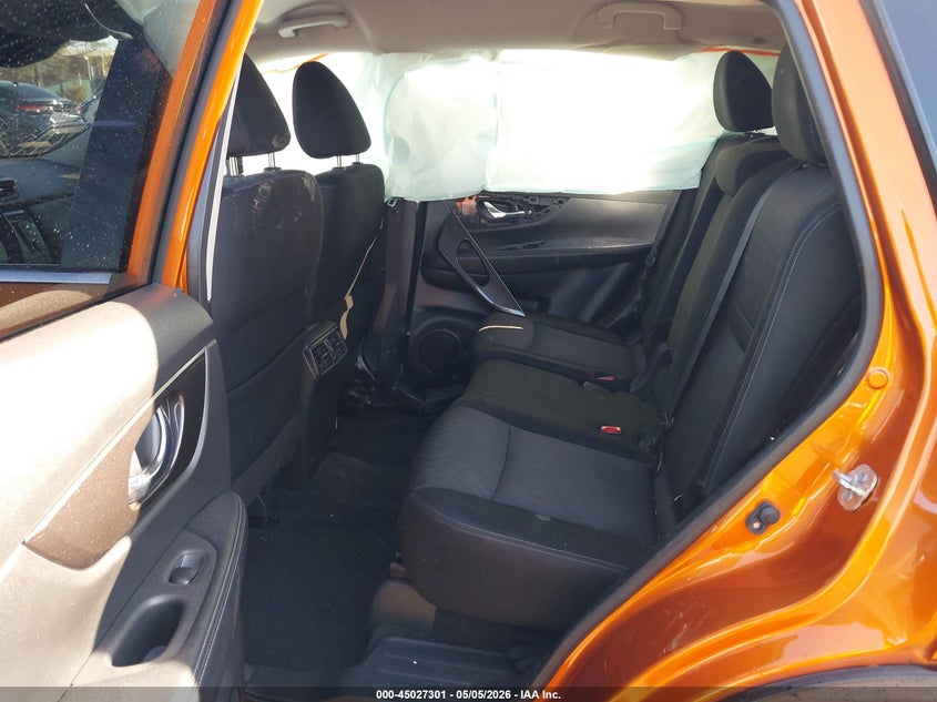 2019 Nissan Rogue VIN JN8AT2MVXKW373497 IAAI salvage auction — RIGHT SIDE, Clear (Virginia), sold $25 on 2026-07-27 (photo 8)