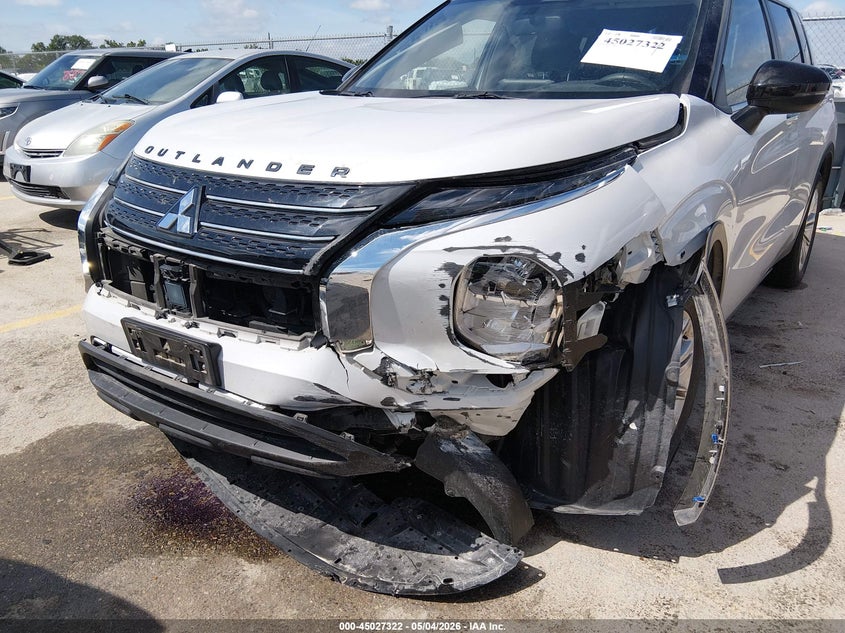 2024 Mitsubishi Outlander VIN JA4J3UA83RZ016493 IAAI salvage auction — FRONT END, Salvage (Texas), sold $6,000 on 2026-07-16 (photo 6)