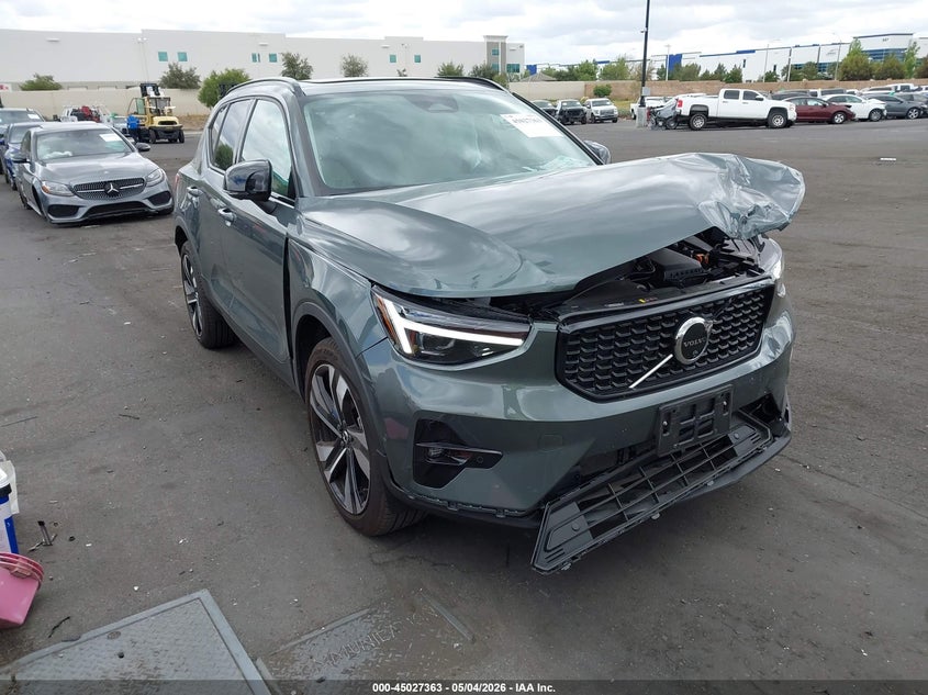 2026 Volvo Xc40 VIN YV4L12UM2T2706380 — IAAI salvage auction photo