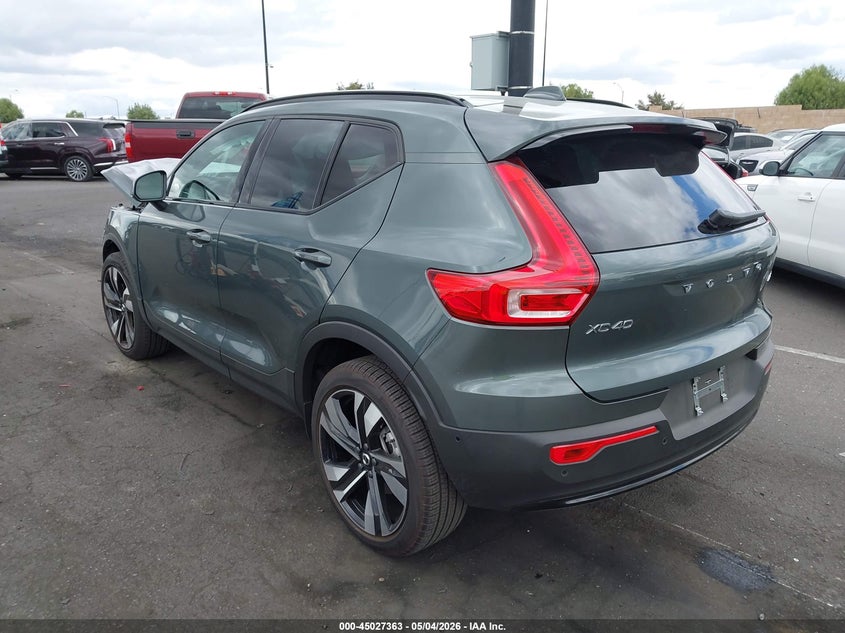 2026 Volvo Xc40 VIN YV4L12UM2T2706380 IAAI salvage auction — FRONT END, Salvage Title, sold $16,600 on 2026-07-17 (photo 3)
