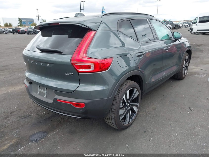 2026 Volvo Xc40 VIN YV4L12UM2T2706380 IAAI salvage auction — FRONT END, Salvage Title, sold $16,600 on 2026-07-17 (photo 4)