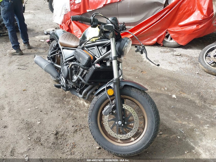 2024 Honda Cm VIN MLHPC5605R5700104 IAAI salvage auction — SIDE, Salvage (Virginia), sold $750 on 2026-07-14 (photo 1)