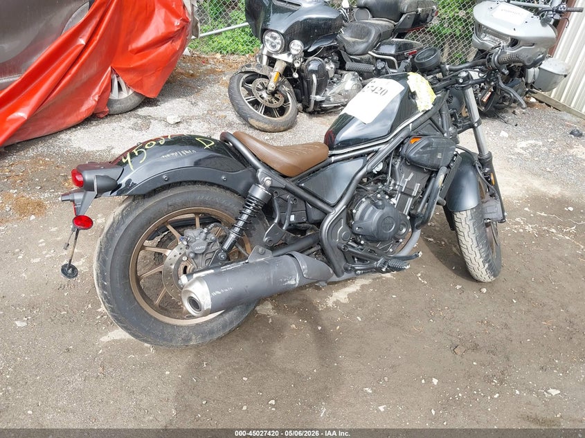 2024 Honda Cm VIN MLHPC5605R5700104 IAAI salvage auction — SIDE, Salvage (Virginia), sold $750 on 2026-07-14 (photo 4)