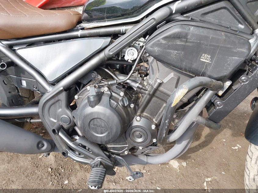2024 Honda Cm VIN MLHPC5605R5700104 IAAI salvage auction — SIDE, Salvage (Virginia), sold $750 on 2026-07-14 (photo 8)