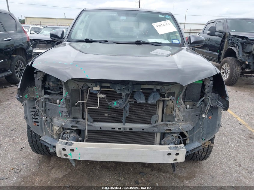 2016 Toyota 4runner VIN JTEZU5JR7G5143400 IAAI salvage auction — FRONT & REAR, Original (Texas), sold $8,325 on 2026-07-08 (photo 6)