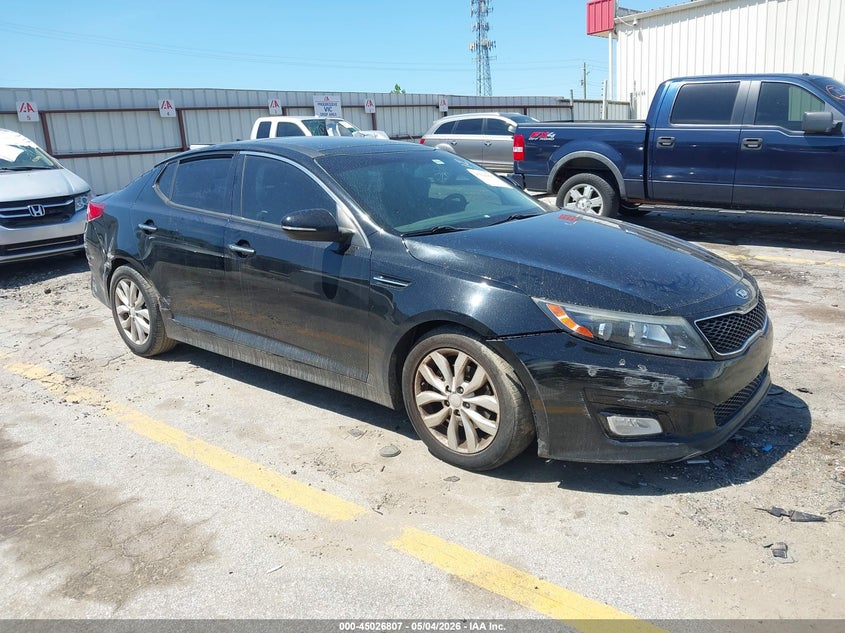 2015 Kia Optima VIN 5XXGN4A70FG410212 IAAI salvage auction — FRONT & REAR, Salvage (Georgia), sold $825 on 2026-07-15 (photo 1)