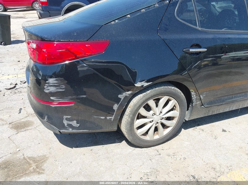 2015 Kia Optima VIN 5XXGN4A70FG410212 IAAI salvage auction — FRONT & REAR, Salvage (Georgia), sold $825 on 2026-07-15 (photo 6)