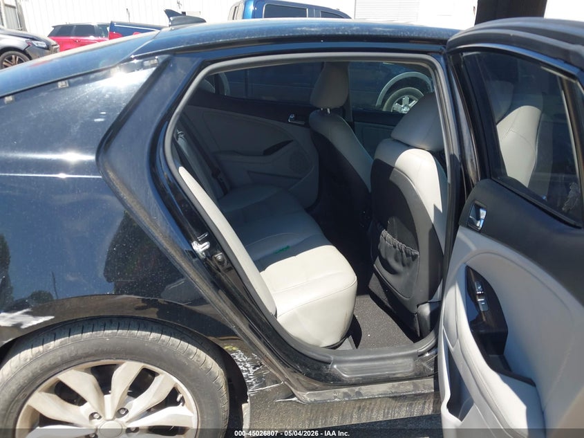 2015 Kia Optima VIN 5XXGN4A70FG410212 IAAI salvage auction — FRONT & REAR, Salvage (Georgia), sold $825 on 2026-07-15 (photo 8)