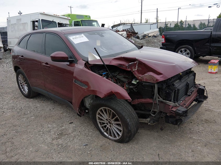 2017 Jaguar F-pace VIN SADCS2BV7HA061948 IAAI salvage auction — FRONT END, Salvage (Pennsylvania), sold $3,800 on 2026-07-10 (photo 1)