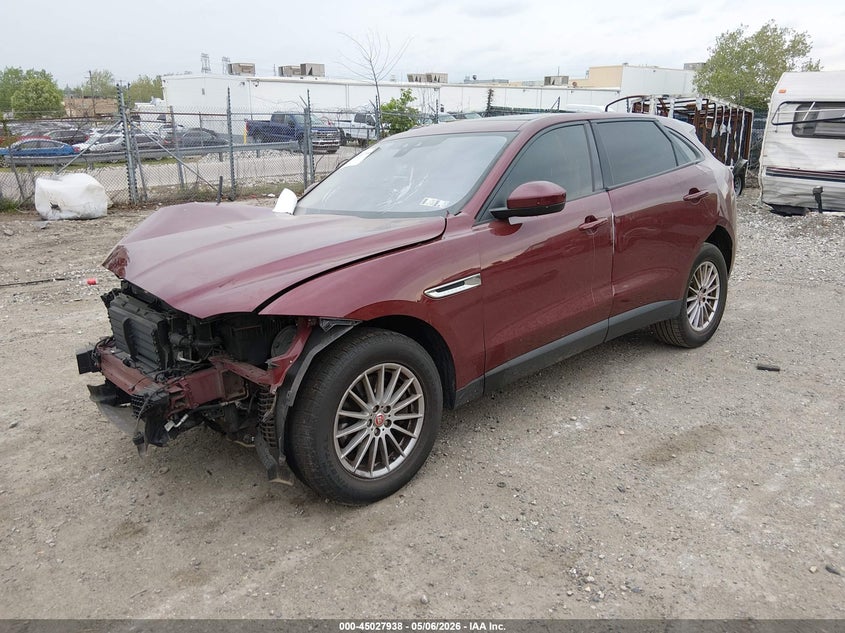 2017 Jaguar F-pace VIN SADCS2BV7HA061948 IAAI salvage auction — FRONT END, Salvage (Pennsylvania), sold $3,800 on 2026-07-10 (photo 2)