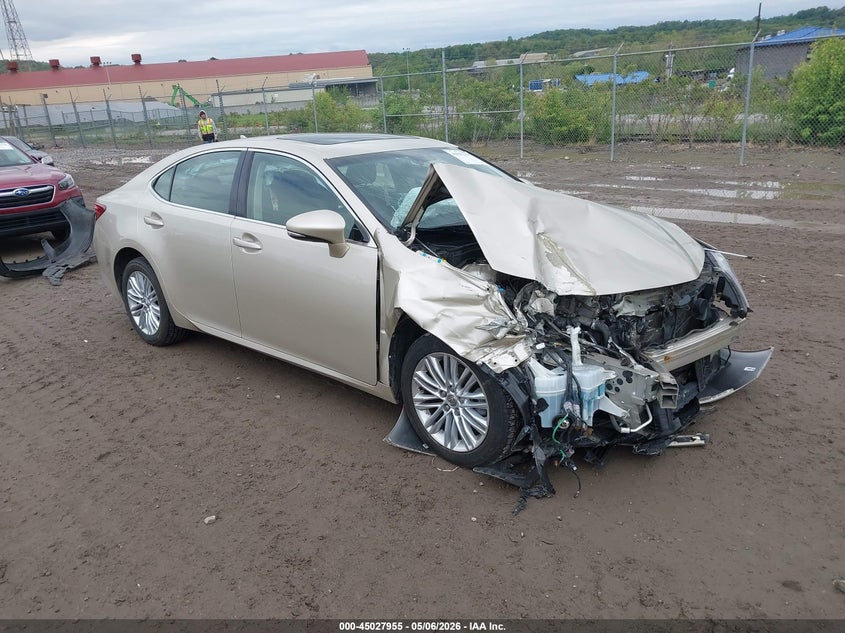 2013 Lexus ES VIN JTHBK1GG9D2014841 IAAI salvage auction — FRONT END, Salvage (Pennsylvania), sold $2,500 on 2026-07-14 (photo 1)