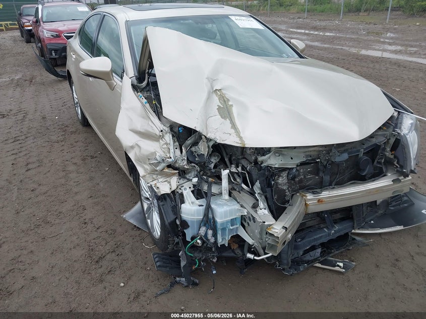 2013 Lexus ES VIN JTHBK1GG9D2014841 IAAI salvage auction — FRONT END, Salvage (Pennsylvania), sold $2,500 on 2026-07-14 (photo 6)