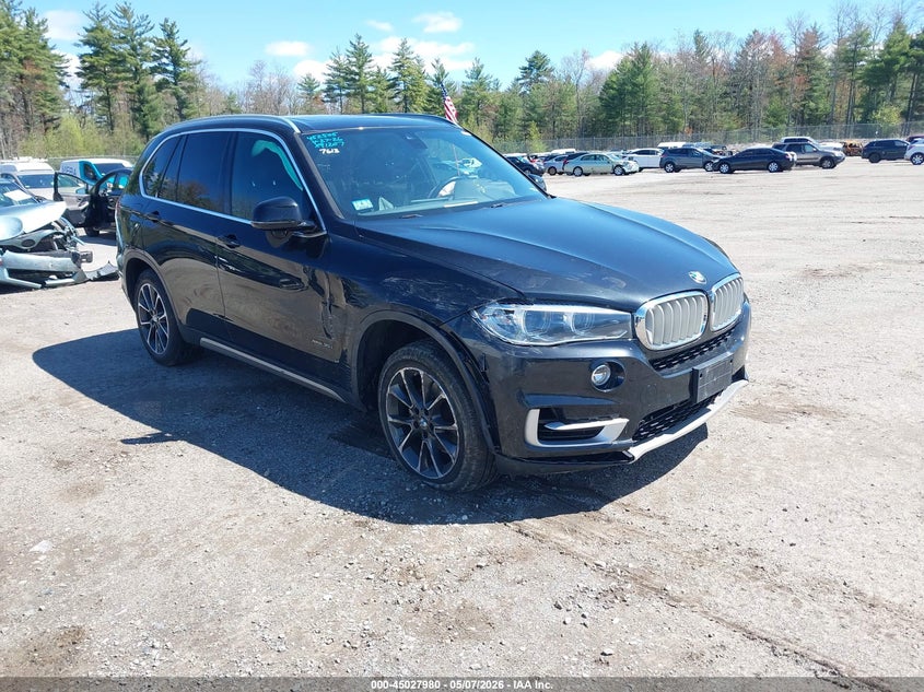 2018 BMW X5 VIN 5UXKR0C5XJ0X91207 IAAI salvage auction — FRONT END, Salvage (Massachusetts), sold $5,425 on 2026-08-01 (photo 1)