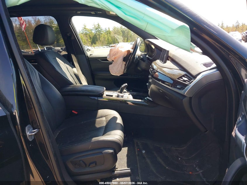 2018 BMW X5 VIN 5UXKR0C5XJ0X91207 IAAI salvage auction — FRONT END, Salvage (Massachusetts), sold $5,425 on 2026-08-01 (photo 5)