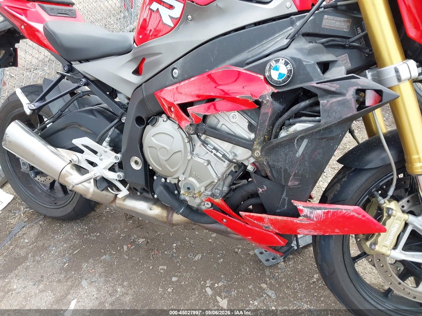 2016 BMW S 1000 VIN WB10D1207GZ696530 IAAI salvage auction — RIGHT SIDE, Salvage (Ohio), sold $3,100 on 2026-07-14 (photo 8)