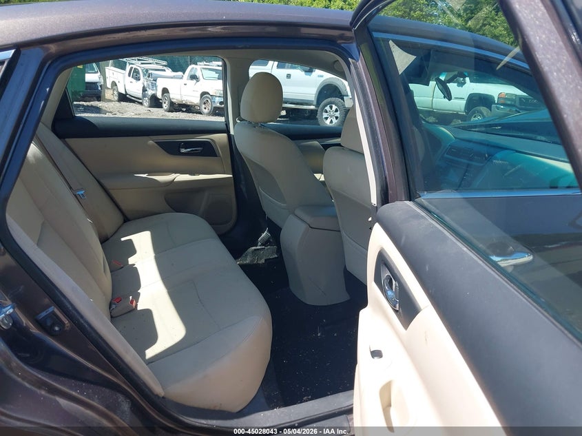 2015 Nissan Altima VIN 1N4AL3AP6FN889025 IAAI salvage auction — FRONT END, Salvage - Greater Than 75% (Maryland), sold $225 on 2026-09-30 (photo 8)