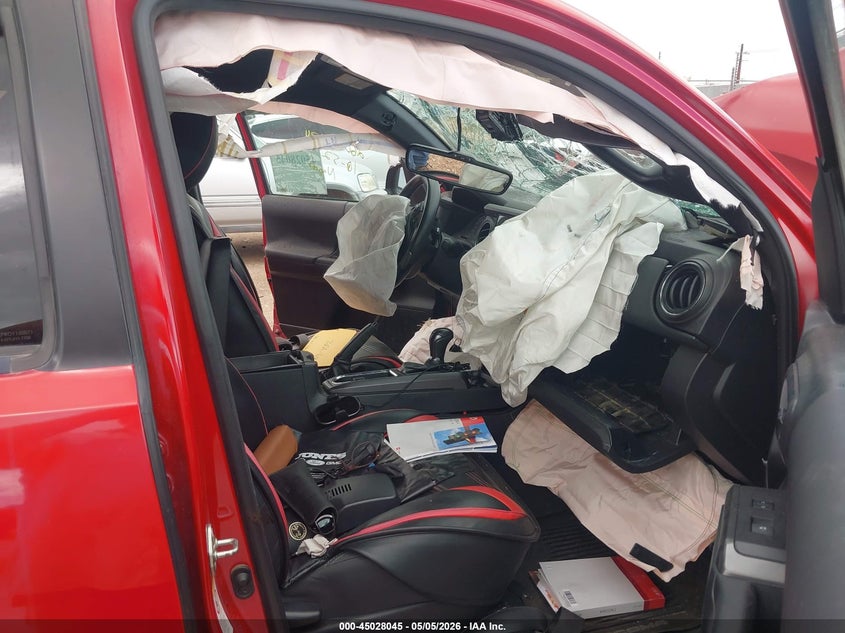 2019 Toyota Tacoma VIN 3TMDZ5BN3KM068712 IAAI salvage auction — FRONT END, Salvage (Arizona), sold $6,225 on 2026-07-09 (photo 5)