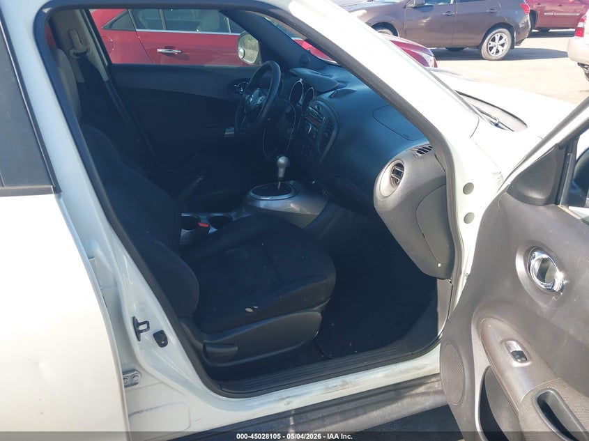 2012 Nissan Juke VIN JN8AF5MR0CT116976 IAAI salvage auction — NORMAL WEAR, Salvage (Texas), sold $275 on 2026-07-09 (photo 5)