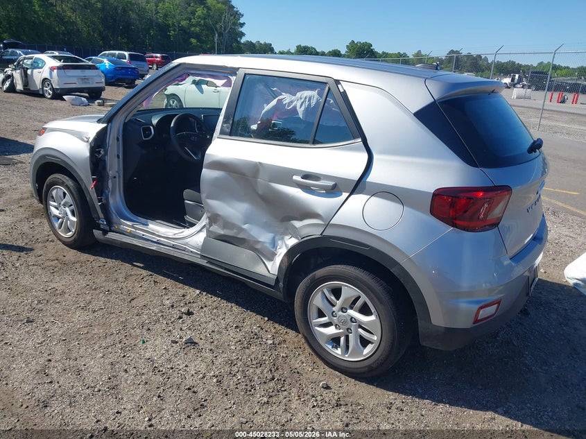 2025 Hyundai Venue VIN KMHRB8A37SU413646 IAAI salvage auction — LEFT SIDE, Salvage Title, sold $3,650 on 2026-07-29 (photo 3)