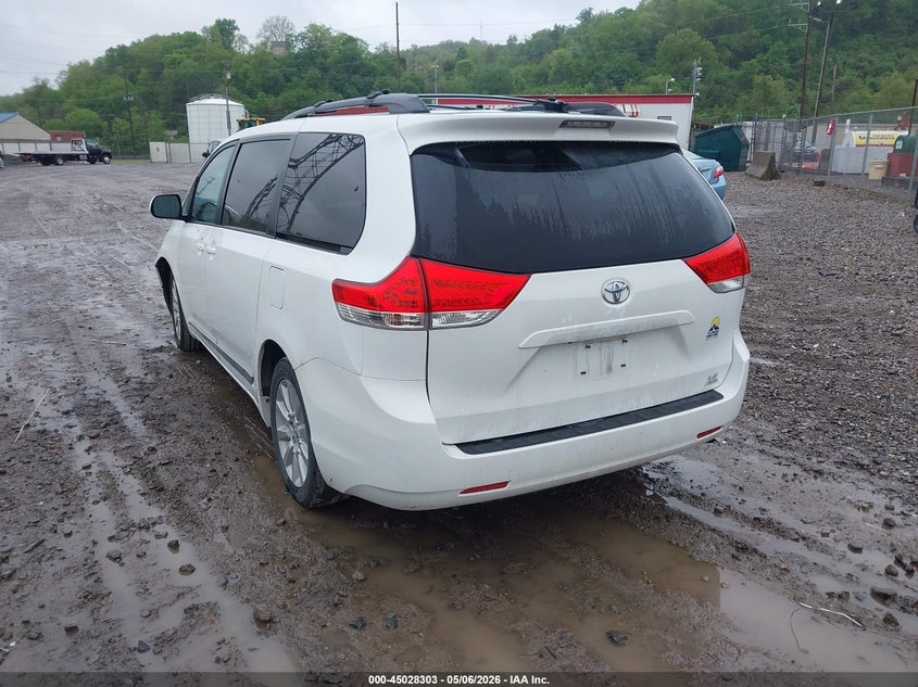 2013 Toyota Sienna VIN 5TDJK3DCXDS057989 IAAI salvage auction — FRONT END, Salvage (West Virginia), sold $2,250 on 2026-07-28 (photo 3)