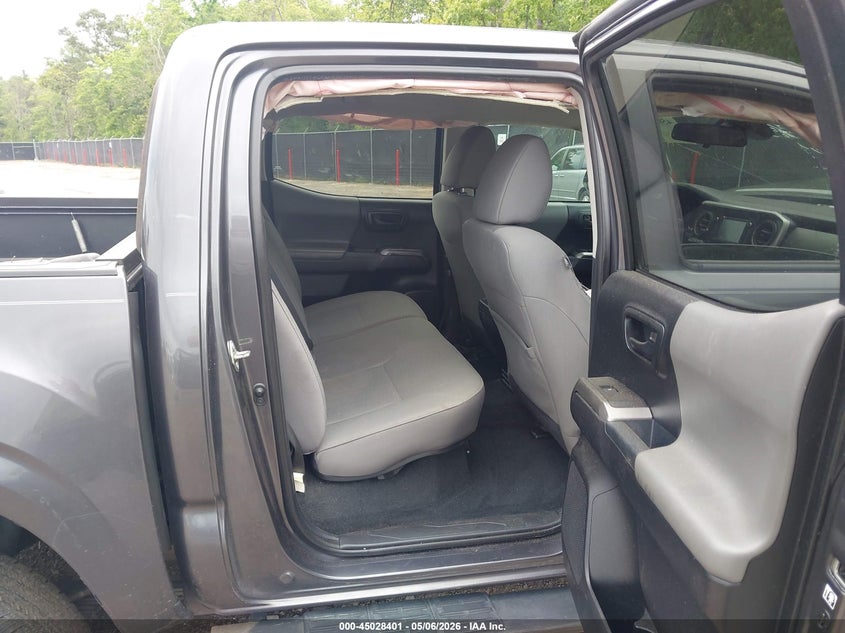 2018 Toyota Tacoma VIN 5TFAX5GNXJX125496 IAAI salvage auction — FRONT END, Salvage (South Carolina), sold $6,000 on 2026-07-24 (photo 8)