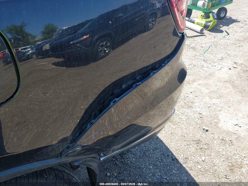 2014 Dodge Durango VIN 1C4RDJDG4EC501729 IAAI salvage auction — FRONT & REAR, Salvage (Illinois), sold $25 on 2026-07-09 (photo 6)