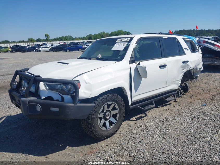 2020 Toyota 4runner VIN JTEBU5JR8L5778332 IAAI salvage auction — REAR END, Salvage (Georgia), sold $9,550 on 2026-07-27 (photo 2)