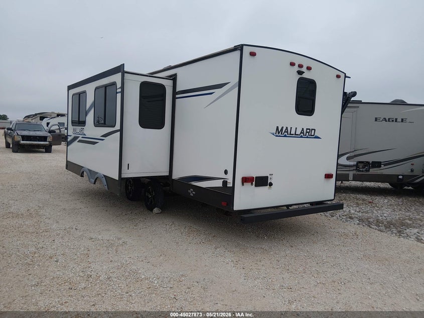2020 Heartland Mallard VIN 5SFNB3126LE435210 IAAI salvage auction — HAIL, Clear (Oklahoma), sold $4,450 on 2026-07-20 (photo 3)