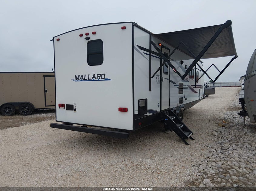 2020 Heartland Mallard VIN 5SFNB3126LE435210 IAAI salvage auction — HAIL, Clear (Oklahoma), sold $4,450 on 2026-07-20 (photo 4)