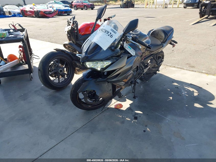 2023 Kawasaki Ninja VIN ML5EXER11PDA88776 IAAI salvage auction — SIDE, Salvage Title, sold $975 on 2026-07-17 (photo 2)