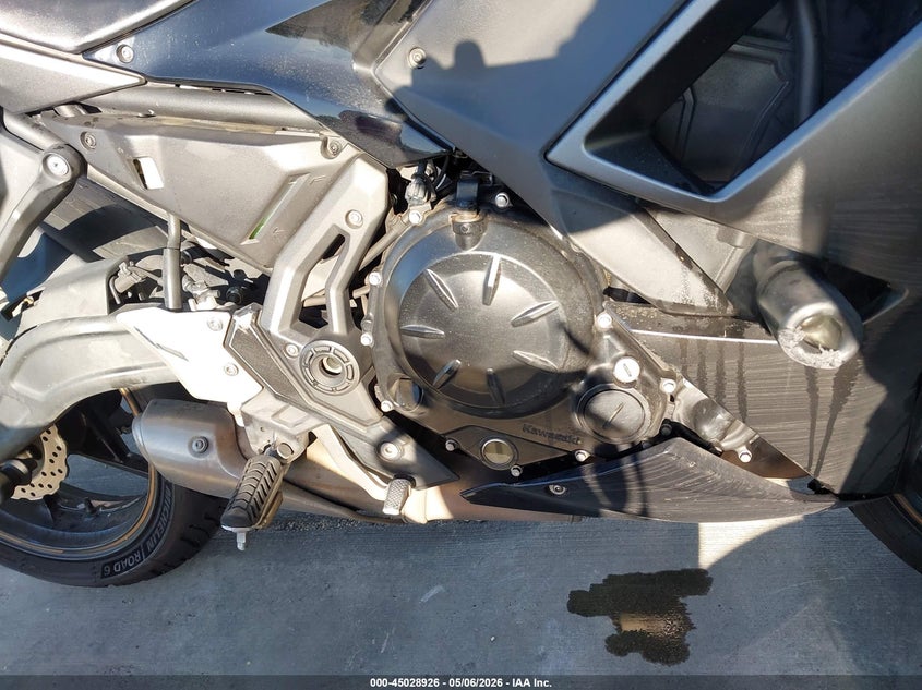 2023 Kawasaki Ninja VIN ML5EXER11PDA88776 IAAI salvage auction — SIDE, Salvage Title, sold $975 on 2026-07-17 (photo 8)