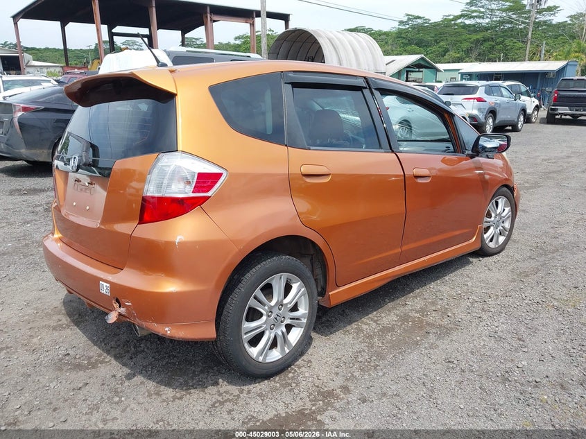 2009 Honda Fit VIN JHMGE88479S033695 IAAI salvage auction — LEFT SIDE, Salvage (Hawaii), sold $25 on 2026-07-21 (photo 4)