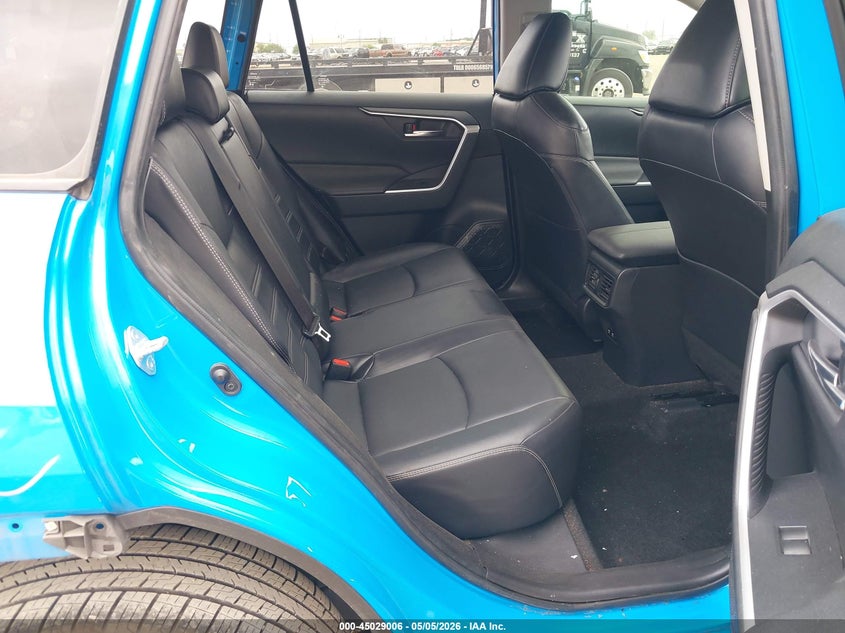 2021 Toyota Rav 4 VIN JTMC1RFV9MD079491 IAAI salvage auction — REAR END, Original (Texas), sold $12,350 on 2026-07-08 (photo 8)