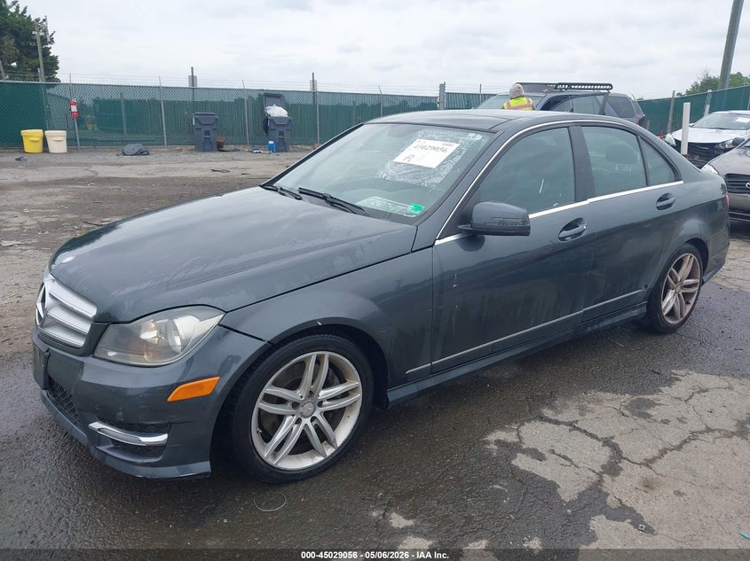 2013 Mercedes-benz C-klasse VIN WDDGF8AB6DR296709 IAAI salvage auction — RIGHT REAR, Clear (Virginia), sold $50 on 2026-07-27 (photo 2)