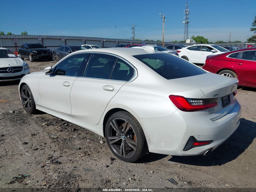 2021 BMW 3er VIN WBA5R7C01MFK10865 IAAI salvage auction — RIGHT FRONT, Salvage (Alabama), sold $10,650 on 2026-07-15 (photo 3)