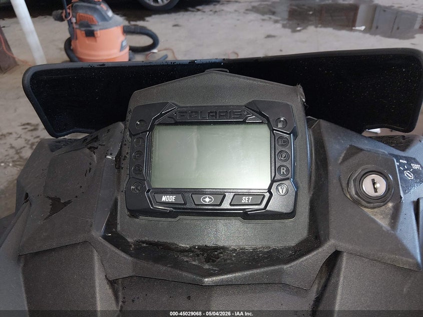 2020 Polaris VIN SN1EFT8P2LC709214 IAAI salvage auction — FRONT END, Salvage (Oregon), sold $2,400 on 2026-07-10 (photo 7)