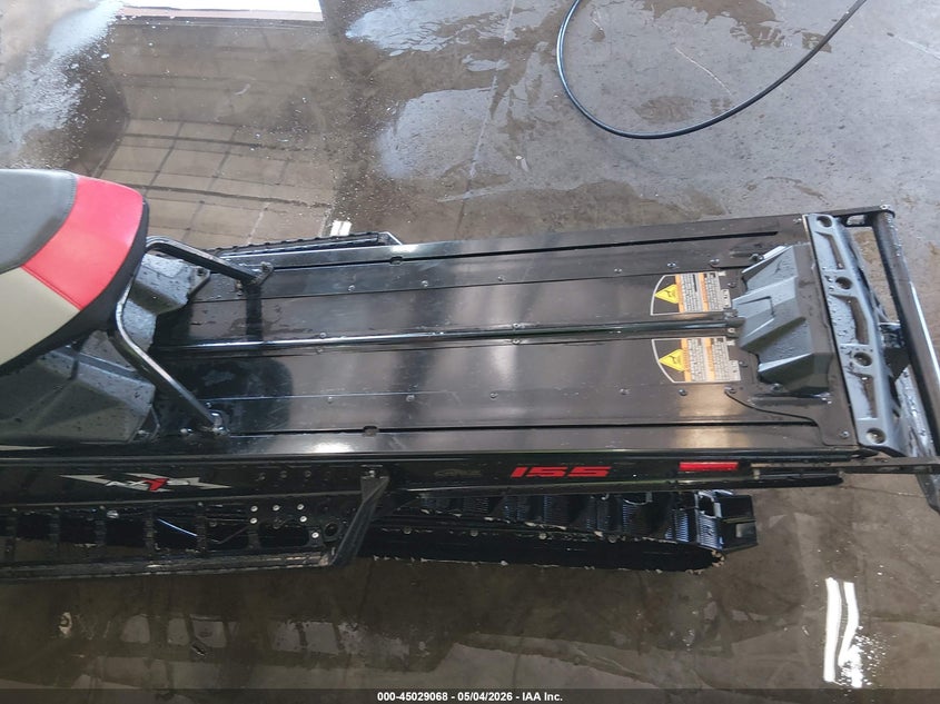 2020 Polaris VIN SN1EFT8P2LC709214 IAAI salvage auction — FRONT END, Salvage (Oregon), sold $2,400 on 2026-07-10 (photo 8)