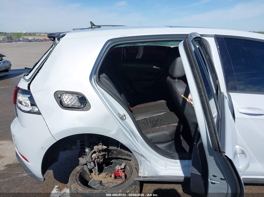2018 Volkswagen Golf gti VIN 3VW447AU2JM259956 IAAI salvage auction — ROLLOVER, Salvage (Nebraska), sold $1,400 on 2026-07-09 (photo 8)