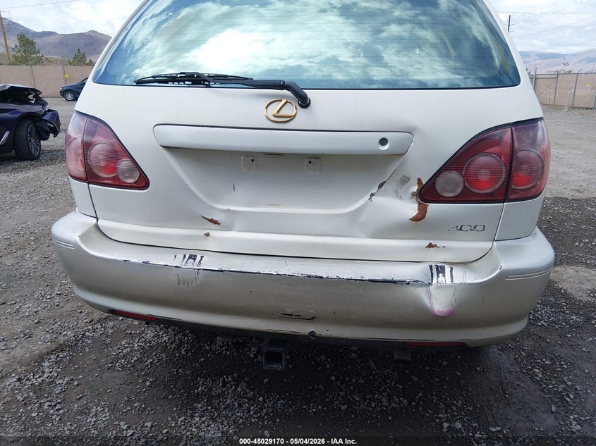 1999 Lexus Rx 300 VIN JT6HF10U9X0017925 IAAI salvage auction — REAR END, Salvage (Nevada), sold $225 on 2026-07-31 (photo 6)